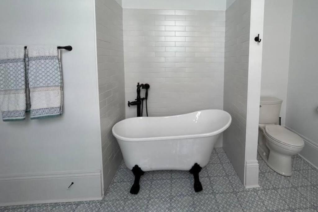 The Marigny Retreat *